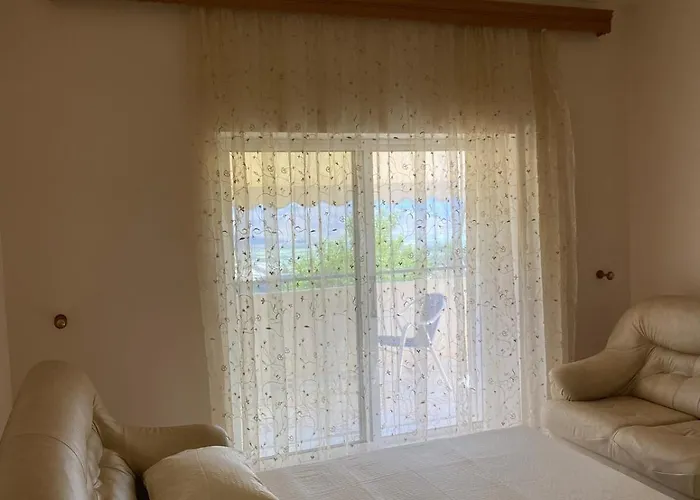 Family House Gjirokaster